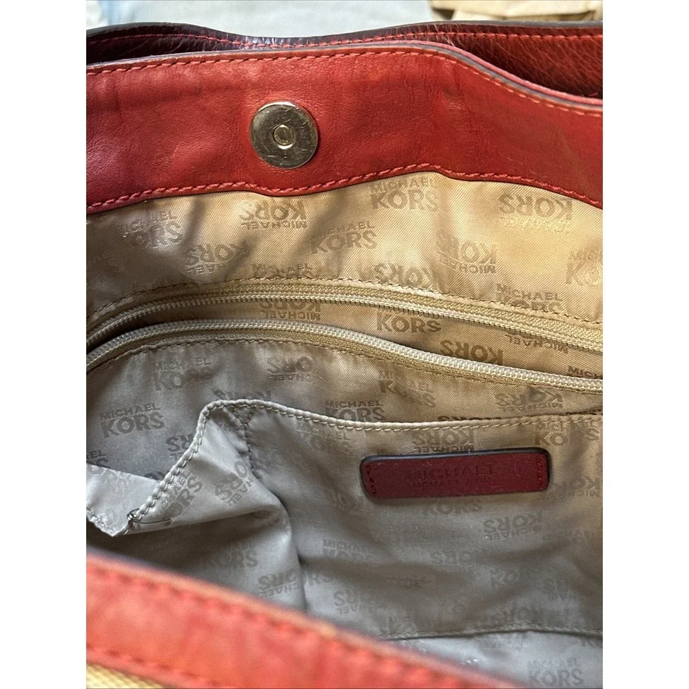 Michael Kors Signature Hobo Tab Brown‎ Shoulder Bag Purse Satchel Handbag